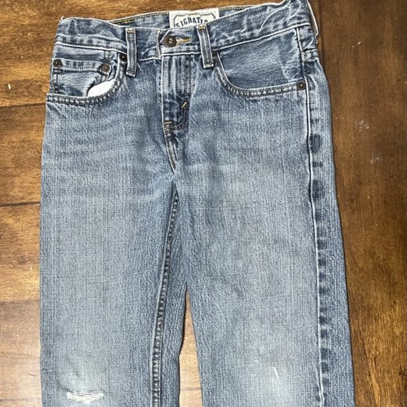 Boys Signature Levi Strauss Jeans, Size 10 Regular - Picture 1 of 3